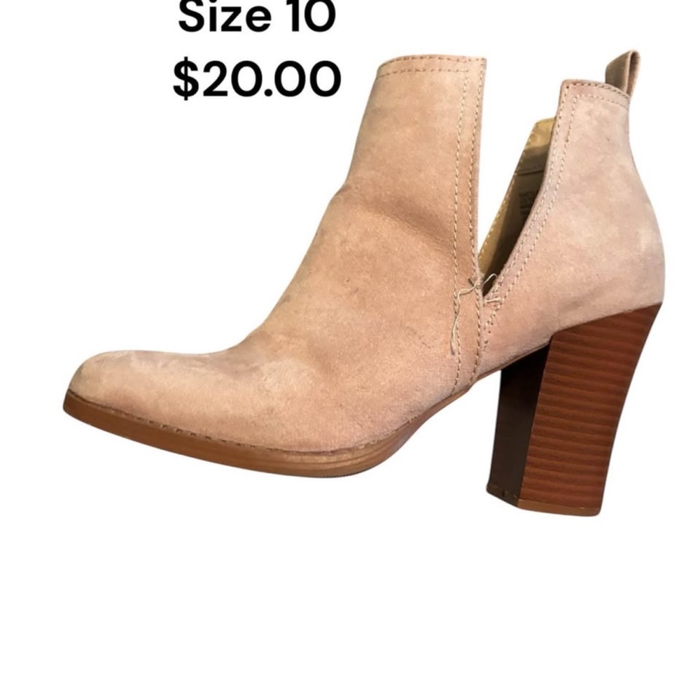 JustFab Tan Heeled Boots with Chunky Heel